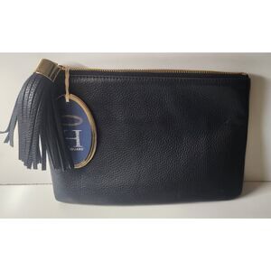NWT G.I.L.I. by Haloguard Black Genuine Pebble Leather Zipper Clutch A274053